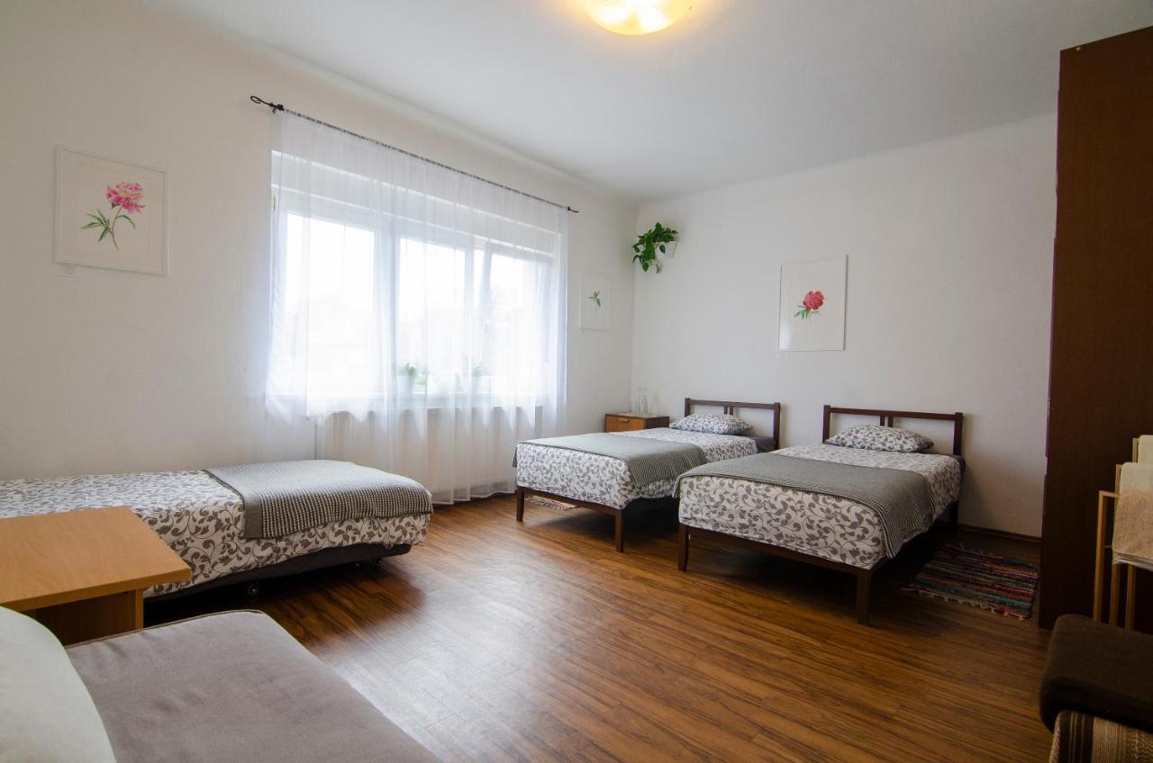 Family Guesthouse Greenslo Ljubljana Extérieur photo